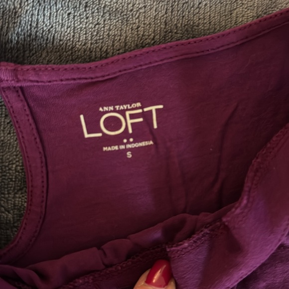 Ann Taylor Loft tank - Beautiful berry purple - Picture 2 of 5